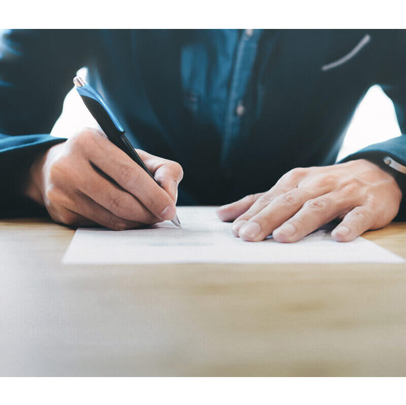 Mijn collega's willen volgende week staken. Hoe ga ik daar als OR-lid en als christen mee om?